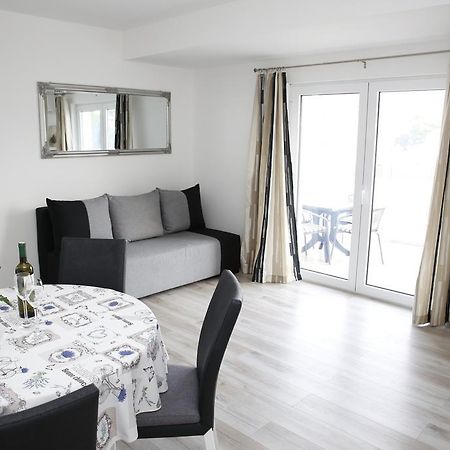 Apartments Gabrijel ヴォディツェ エクステリア 写真