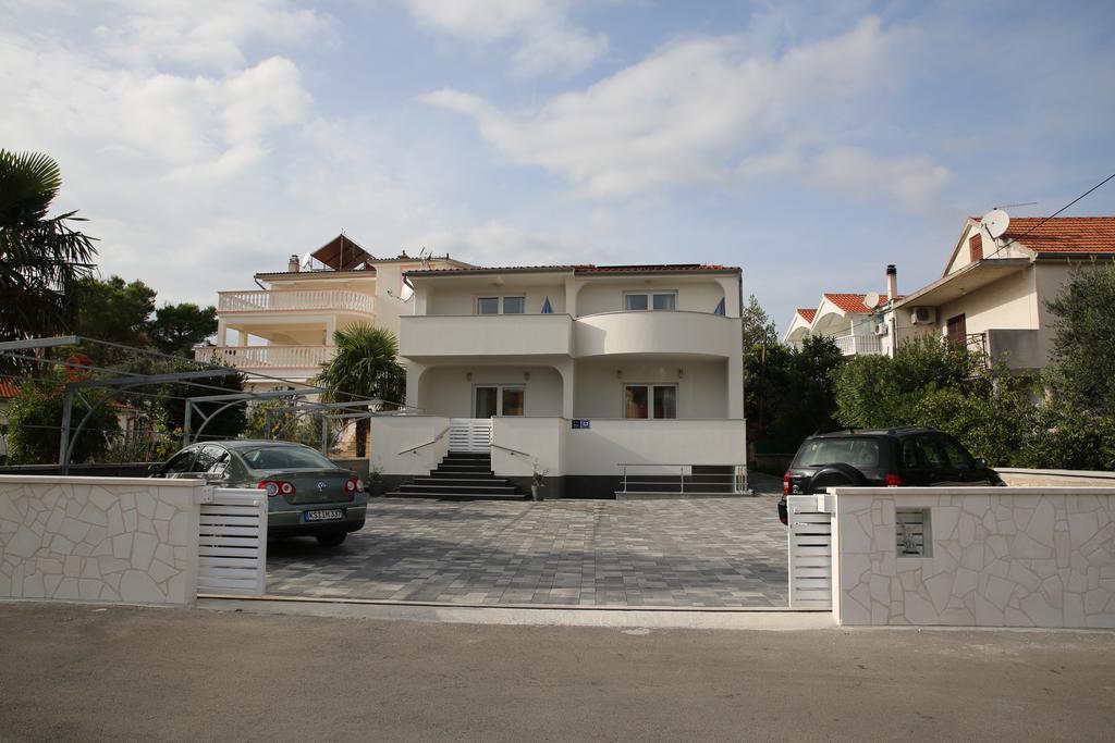 Apartments Gabrijel ヴォディツェ エクステリア 写真