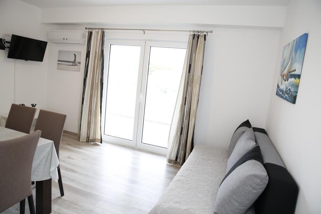 Apartments Gabrijel ヴォディツェ エクステリア 写真
