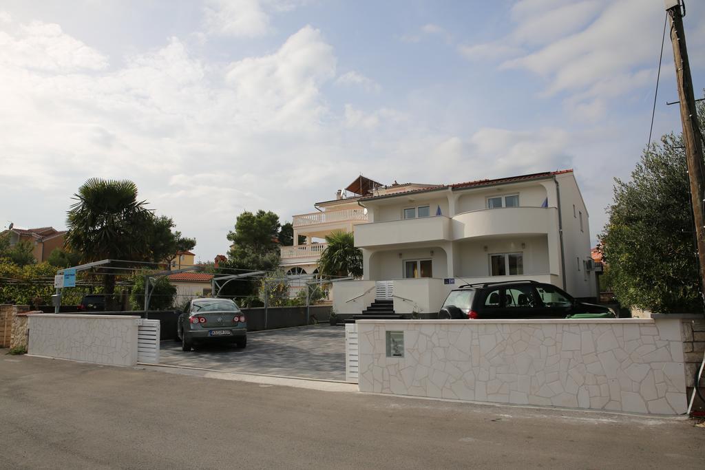 Apartments Gabrijel ヴォディツェ エクステリア 写真